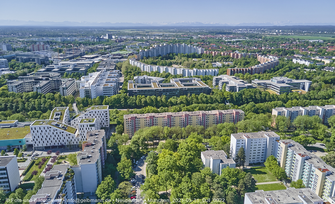 Wohnring und Plettzentrum in Neuperlach