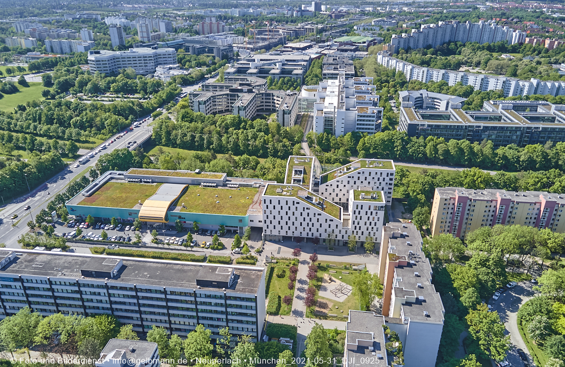 Wohnring und Plettzentrum in Neuperlach