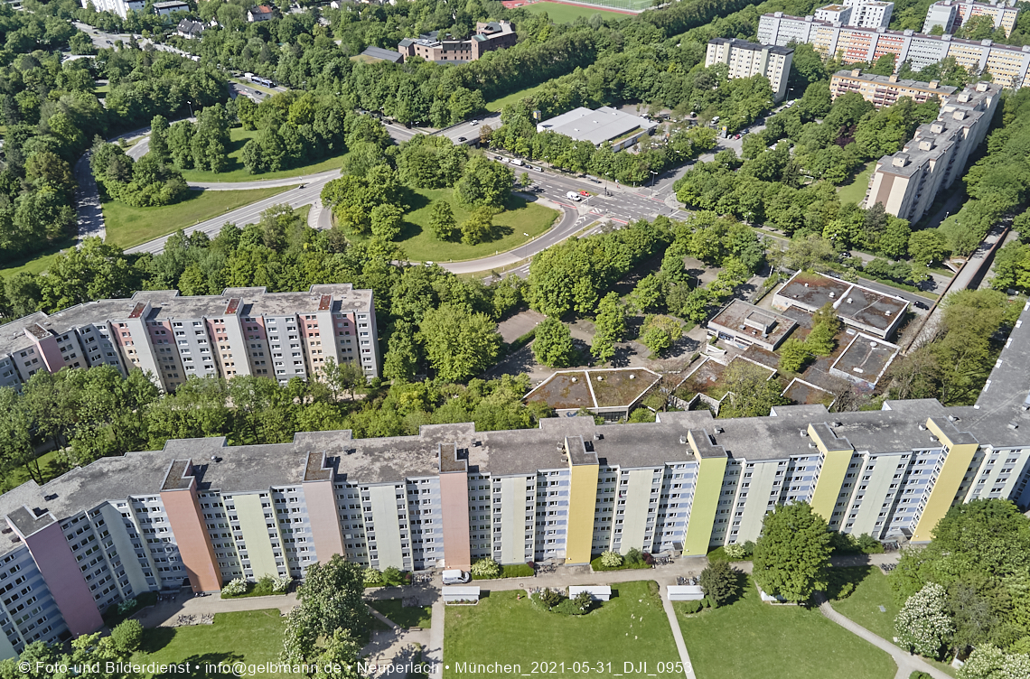 Wohnring und Plettzentrum in Neuperlach