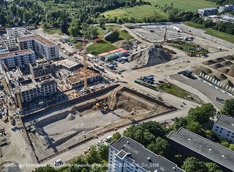 15.06.2021 - DEMOS Baustelle Alexisquartier - das Duett und Pandion Verde