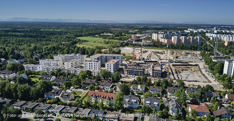 15.06.2021 - DEMOS Baustelle Alexisquartier - das Duett und Pandion Verde