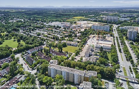 06.07.2021- Grundschule und Alexisquartier am Karl-Marx-Ring und Umgebung in Neuperlach