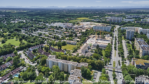 06.07.2021- Grundschule und Alexisquartier am Karl-Marx-Ring und Umgebung in Neuperlach