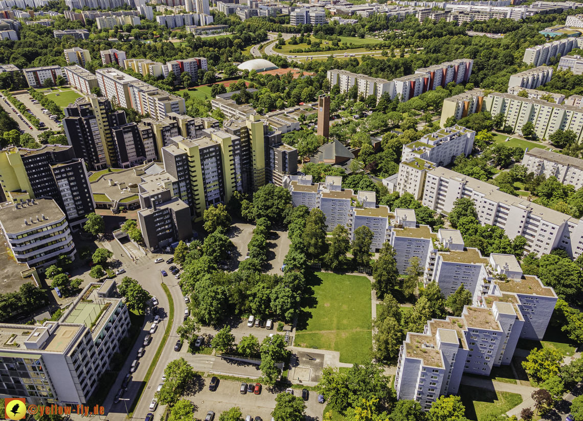 06.07.2021 - Marx-Zentrum und Wohnanlage am Karl-Marx-Ring 52-62
