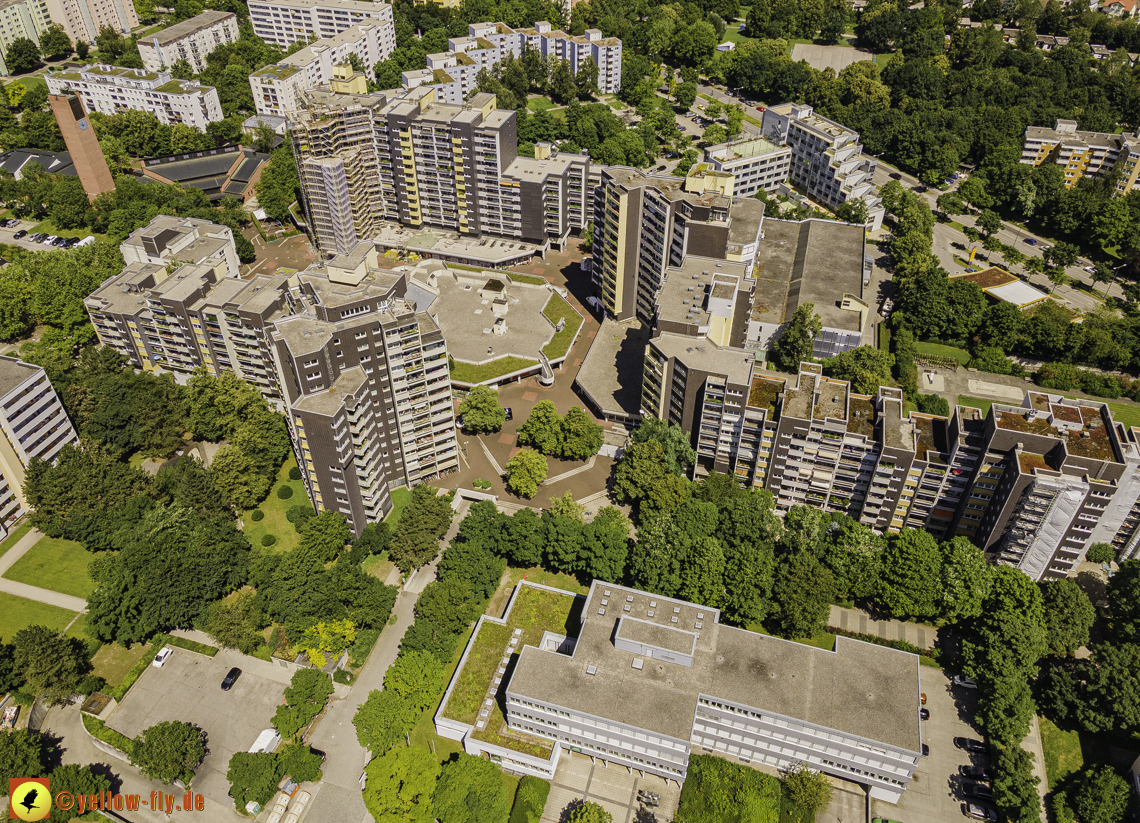 06.07.2021 - Marx-Zentrum und Wohnanlage am Karl-Marx-Ring 52-62