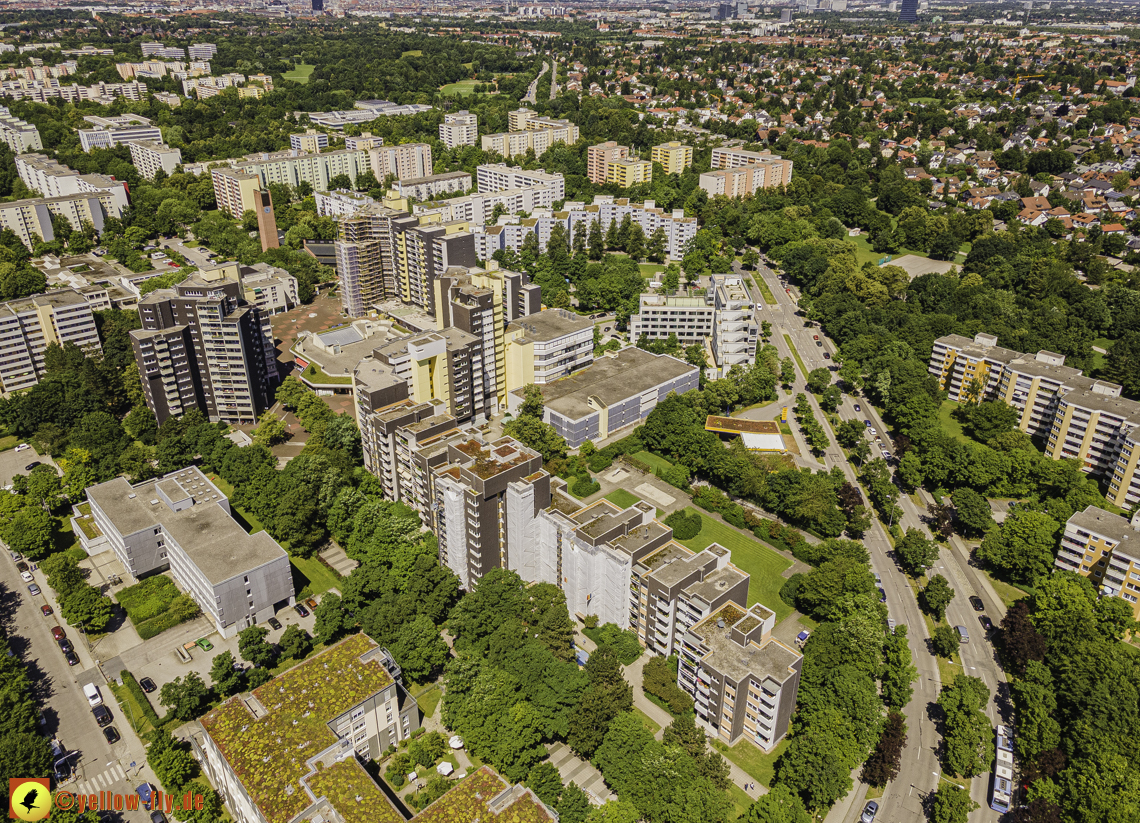 06.07.2021 - Marx-Zentrum und Wohnanlage am Karl-Marx-Ring 52-62