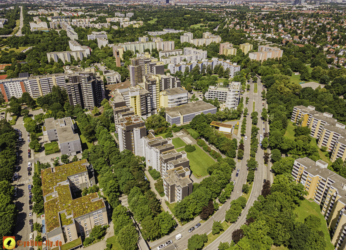 06.07.2021 - Marx-Zentrum und Wohnanlage am Karl-Marx-Ring 52-62