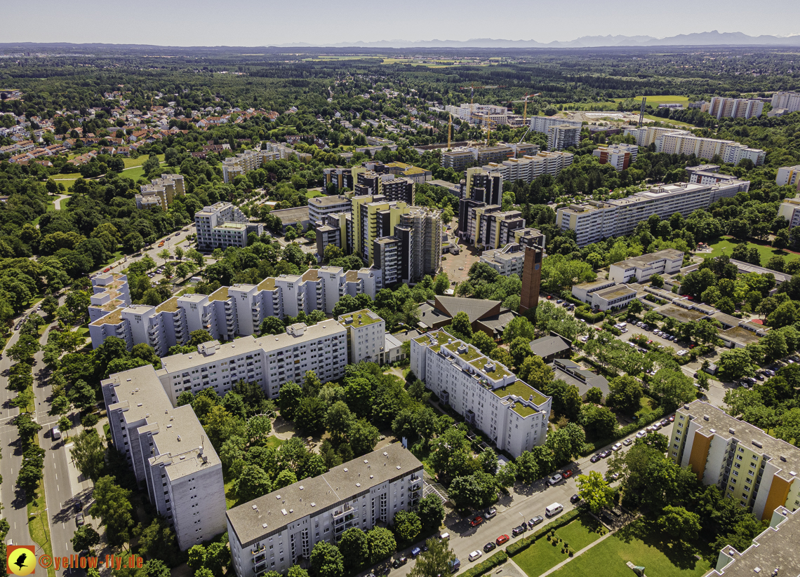 06.07.2021 - Marx-Zentrum und Wohnanlage am Karl-Marx-Ring 52-62