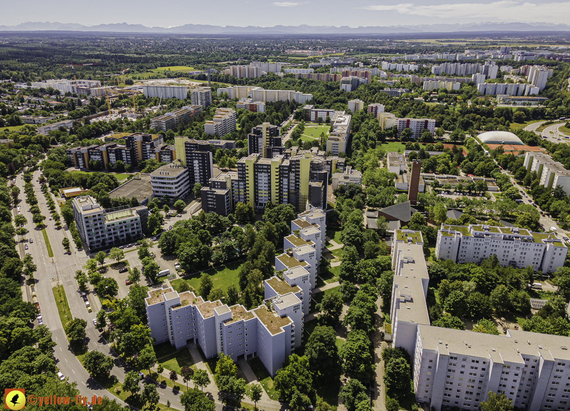 06.07.2021 - Marx-Zentrum und Wohnanlage am Karl-Marx-Ring 52-62