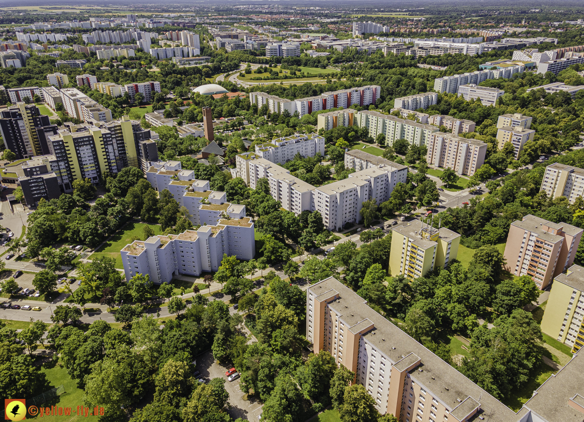 06.07.2021 - Marx-Zentrum und Wohnanlage am Karl-Marx-Ring 52-62