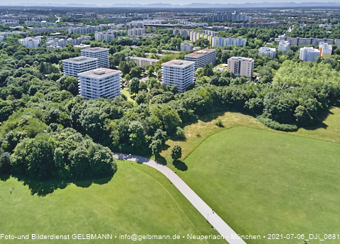 06.07.2021- Schule am Strehleranger mit Ostpark und Umgebung in Neuperlach