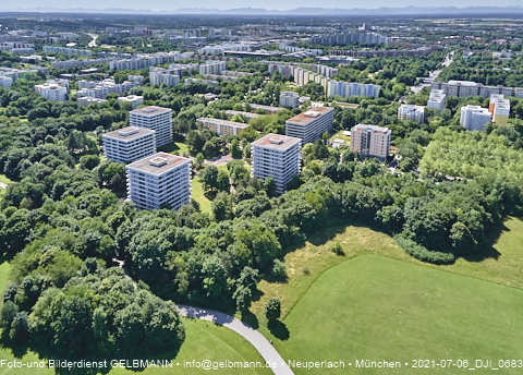 06.07.2021- Schule am Strehleranger mit Ostpark und Umgebung in Neuperlach