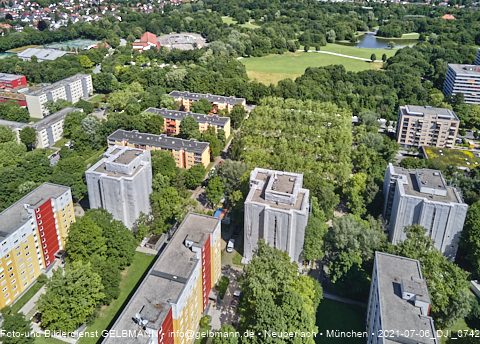 06.07.2021- Schule am Strehleranger mit Ostpark und Umgebung in Neuperlach