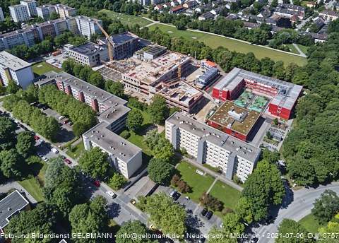 06.07.2021- Schule am Strehleranger mit Ostpark und Umgebung in Neuperlach