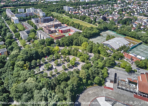 06.07.2021- Schule am Strehleranger mit Ostpark und Umgebung in Neuperlach