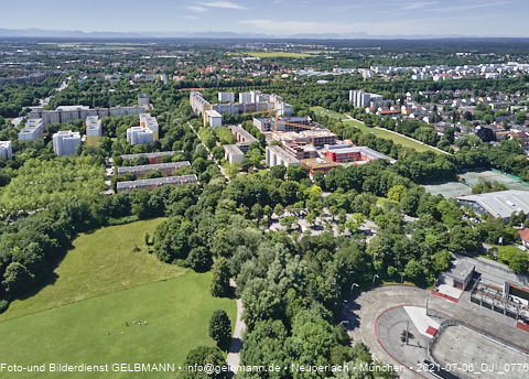 06.07.2021- Schule am Strehleranger mit Ostpark und Umgebung in Neuperlach