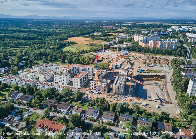 03.08.2021 - Alexisquartier und Pandion Verde in Neuperlach