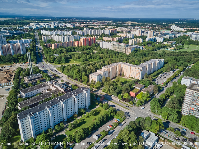 03.08.2021 - Alexisquartier und Pandion Verde in Neuperlach
