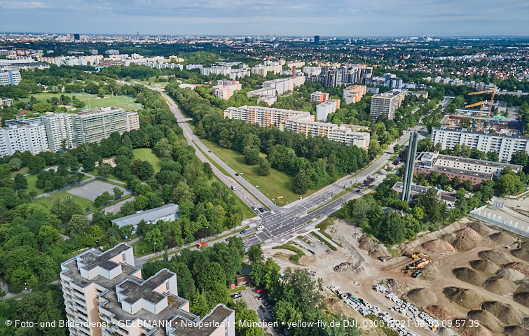 03.08.2021 - Alexisquartier und Pandion Verde in Neuperlach