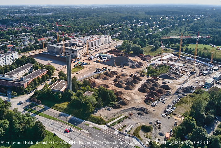 25.08.2021 - Baustelle Pandion Verde und DEMOS-Baustelle im Alexisqaurtier