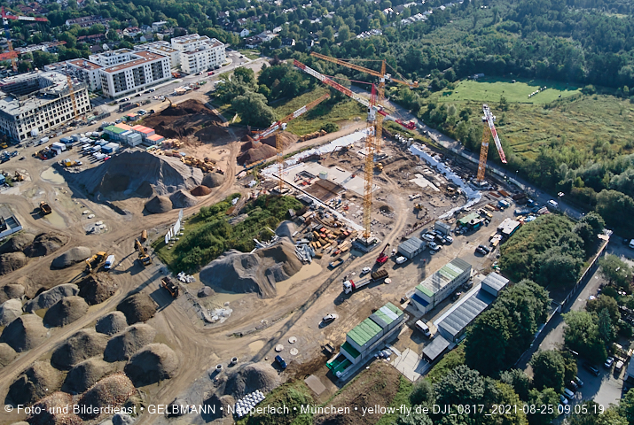 25.08.2021 - Baustelle Pandion Verde und DEMOS-Baustelle im Alexisqaurtier