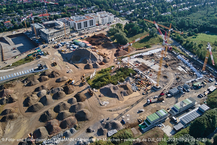 25.08.2021 - Baustelle Pandion Verde und DEMOS-Baustelle im Alexisqaurtier