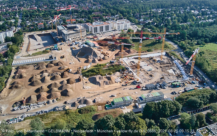 25.08.2021 - Baustelle Pandion Verde und DEMOS-Baustelle im Alexisqaurtier