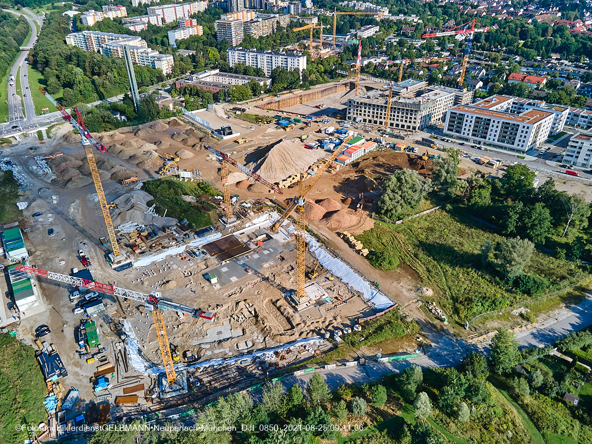 25.08.2020 - Luftaufnahmen vom Alexisquartier in Neuperlach in nördlicher Richtung