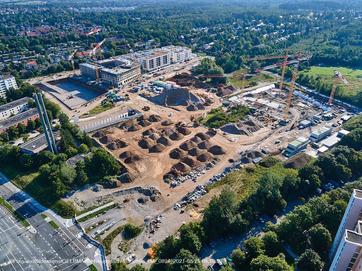 25.08.2020 - Luftaufnahmen vom Alexisquartier in Neuperlach in nördlicher Richtung