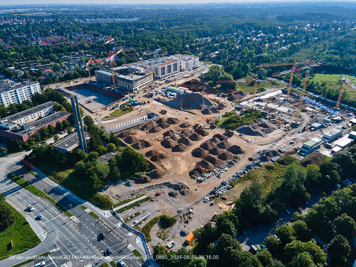 25.08.2020 - Luftaufnahmen vom Alexisquartier in Neuperlach in nördlicher Richtung