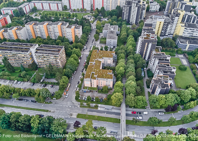 01.09.2021 - Blick zum Alexisquartier, dem Neubau der Grundschule und ins Marx-Zentrum