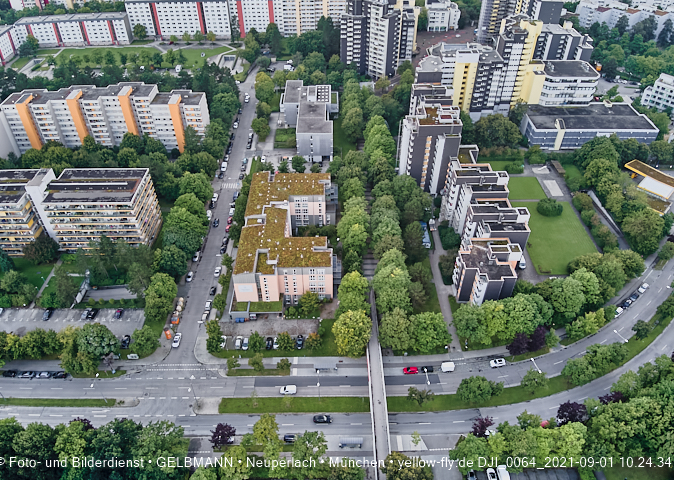 01.09.2021 - Blick zum Alexisquartier, dem Neubau der Grundschule und ins Marx-Zentrum