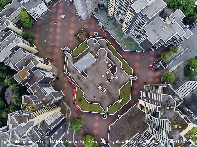 01.09.2021 - Blick zum Alexisquartier, dem Neubau der Grundschule und ins Marx-Zentrum