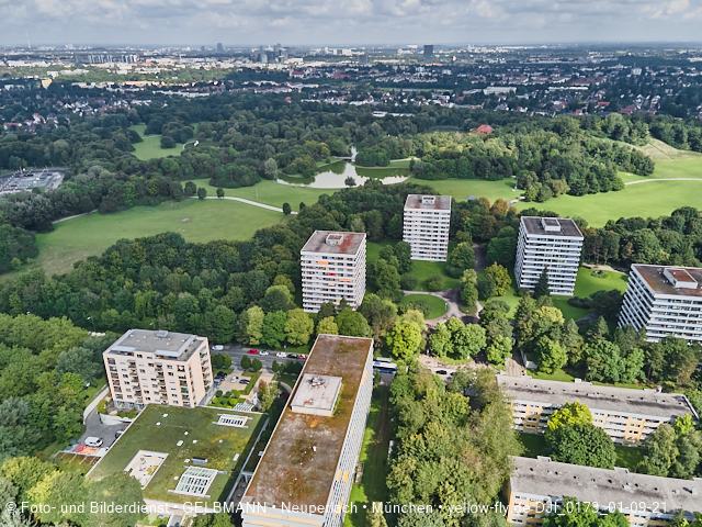 01.09.2021 - Abrissbaustelle Quiddezentrum und Blick zum Ostpark