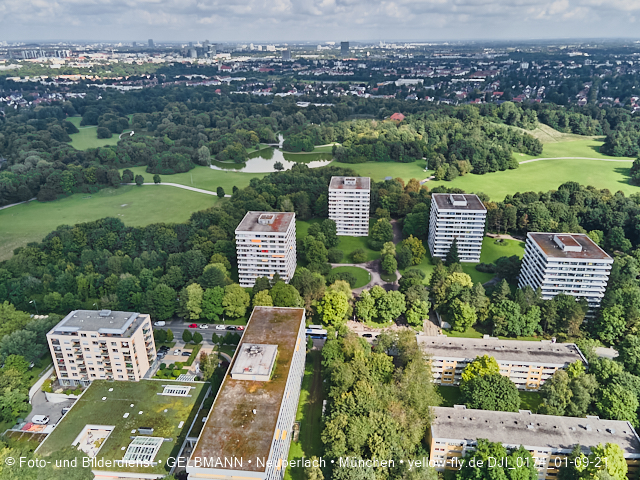01.09.2021 - Abrissbaustelle Quiddezentrum und Blick zum Ostpark