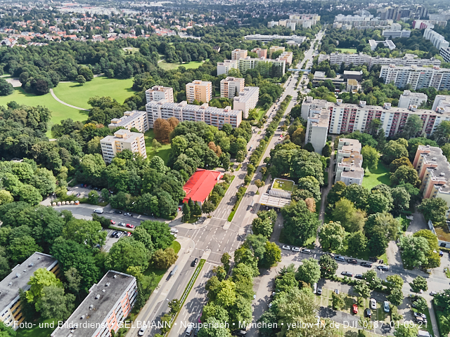 01.09.2021 - Abrissbaustelle Quiddezentrum und Blick zum Ostpark