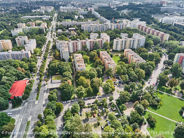 01.09.2021 - Abrissbaustelle Quiddezentrum und Blick zum Ostpark