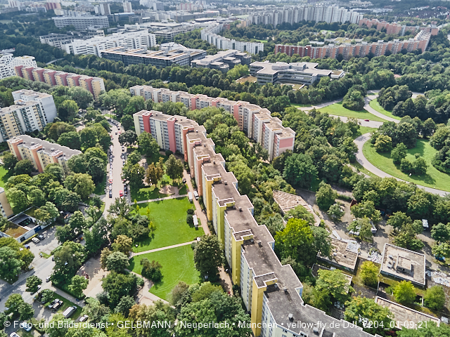 01.09.2021 - Abrissbaustelle Quiddezentrum und Blick zum Ostpark