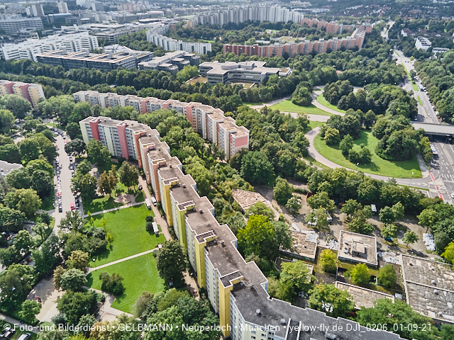 01.09.2021 - Abrissbaustelle Quiddezentrum und Blick zum Ostpark
