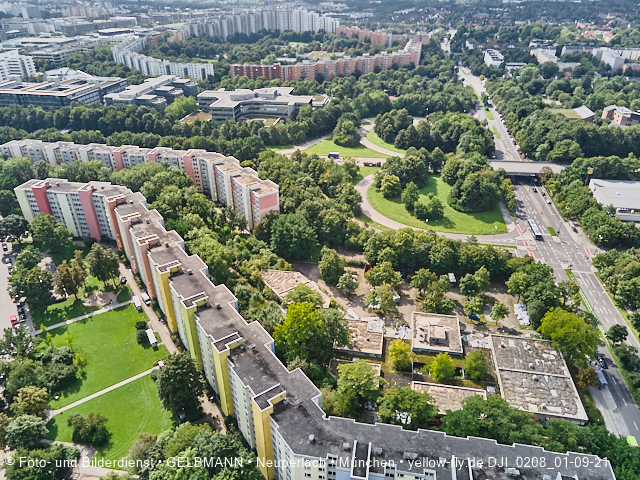 01.09.2021 - Abrissbaustelle Quiddezentrum und Blick zum Ostpark