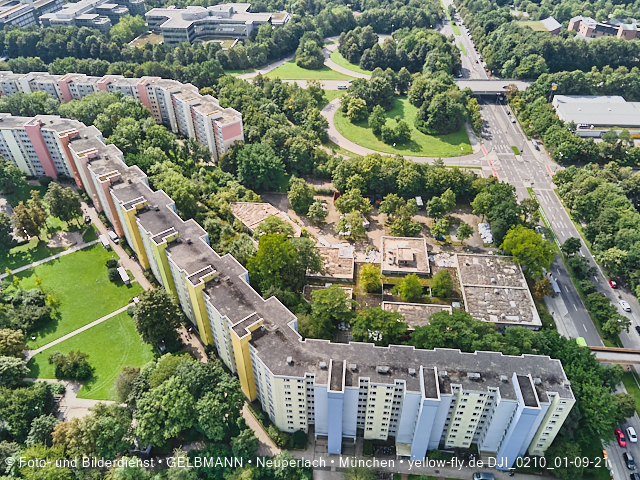 01.09.2021 - Abrissbaustelle Quiddezentrum und Blick zum Ostpark