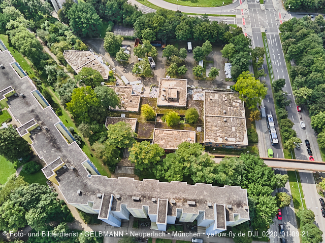 01.09.2021 - Abrissbaustelle Quiddezentrum und Blick zum Ostpark