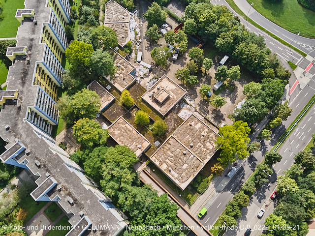 01.09.2021 - Abrissbaustelle Quiddezentrum und Blick zum Ostpark