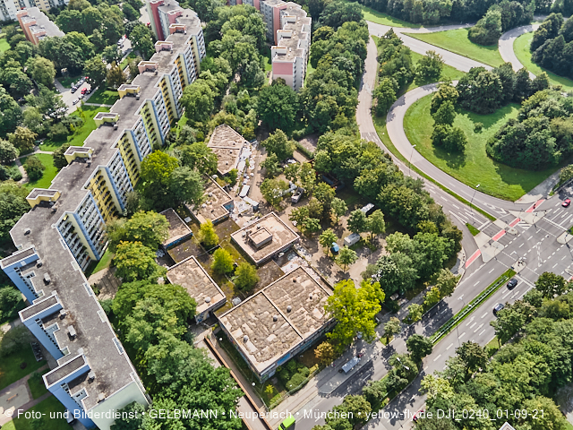 01.09.2021 - Abrissbaustelle Quiddezentrum und Blick zum Ostpark