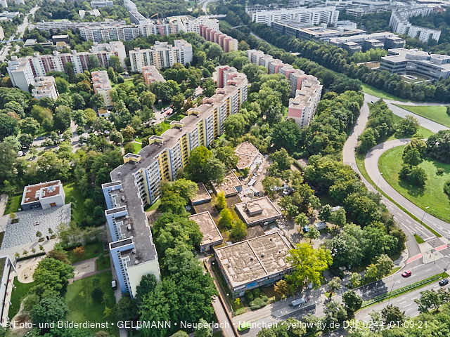 01.09.2021 - Abrissbaustelle Quiddezentrum und Blick zum Ostpark