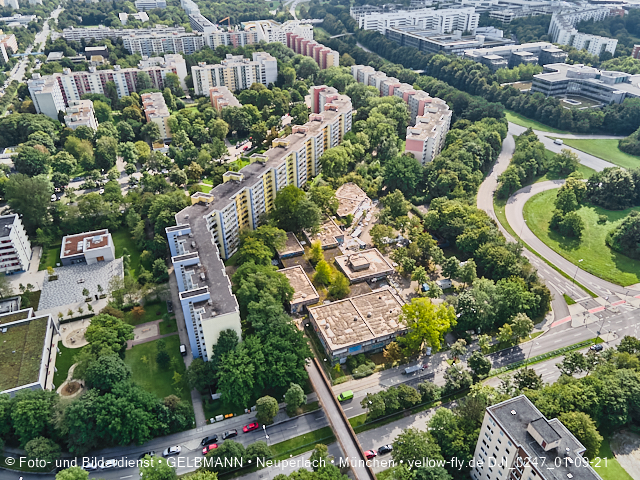 01.09.2021 - Abrissbaustelle Quiddezentrum und Blick zum Ostpark