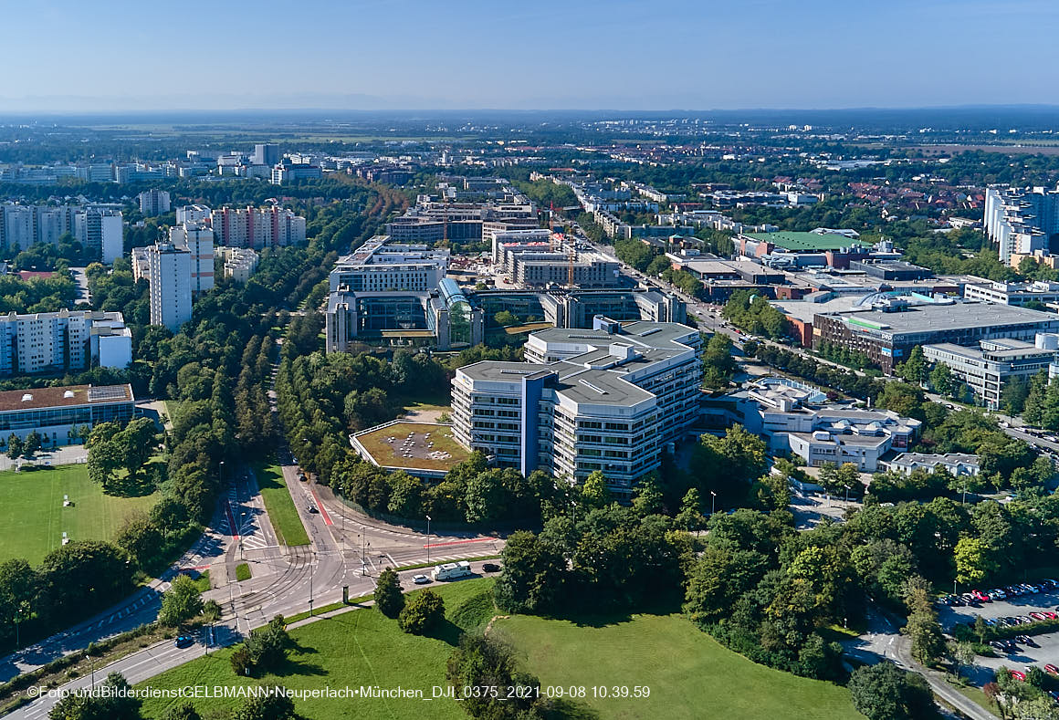 08.09.2021 - Alte und neue TRAM in Neuperlach