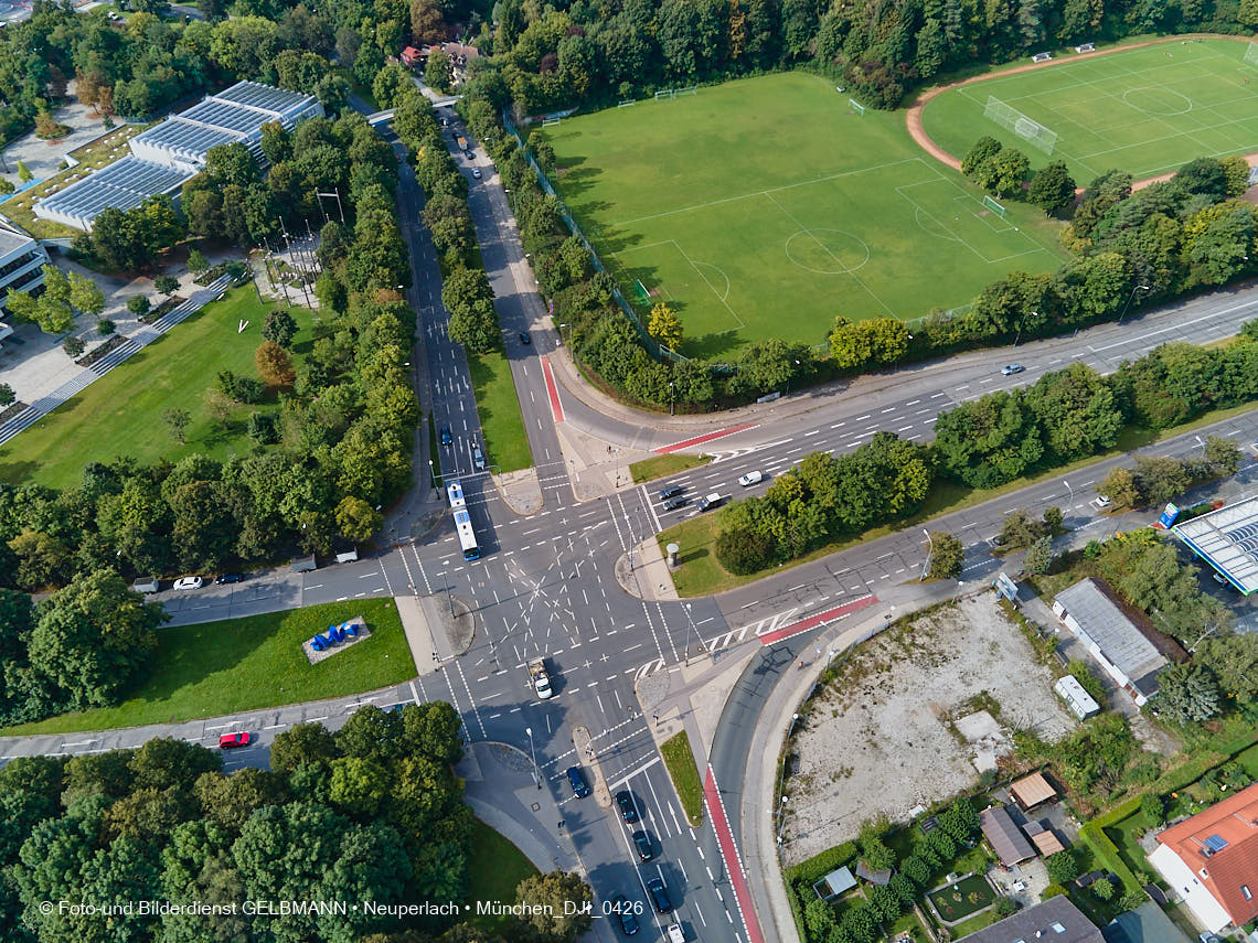 09.09.2021 - Die Heinrich-Wieland-Straße in Neuperlach