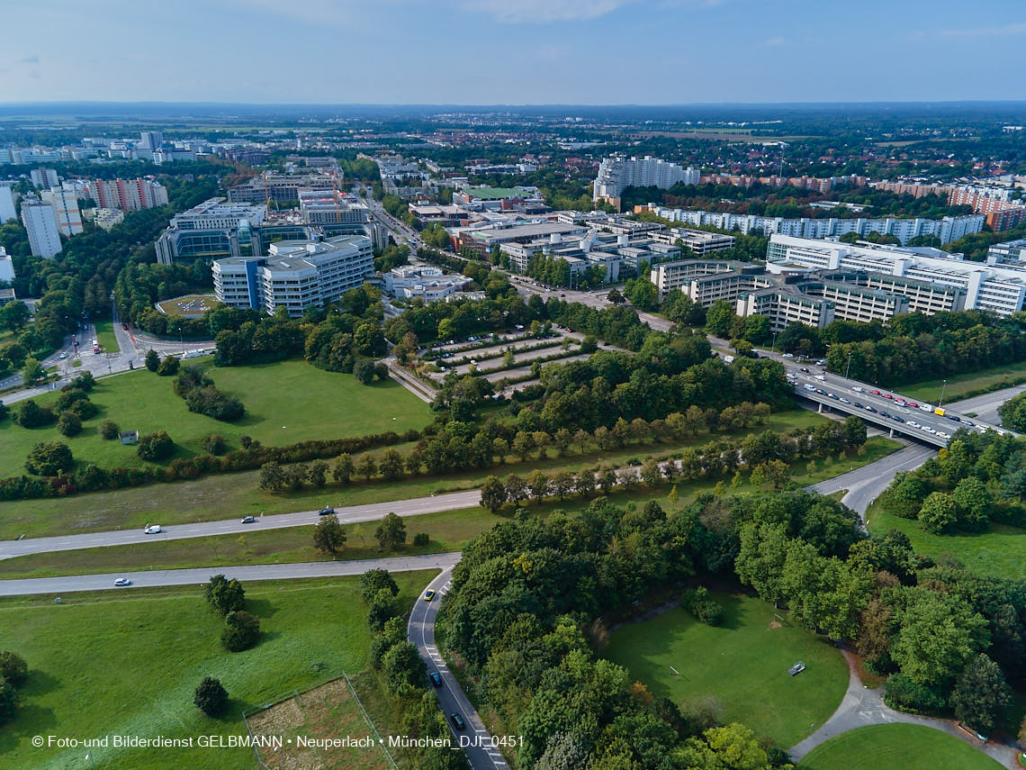 09.09.2021 - Die Heinrich-Wieland-Straße in Neuperlach