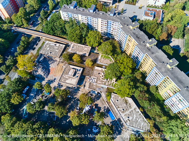 24.09.2021 - Abrissbaustelle Quiddezentrum in Neuperlach